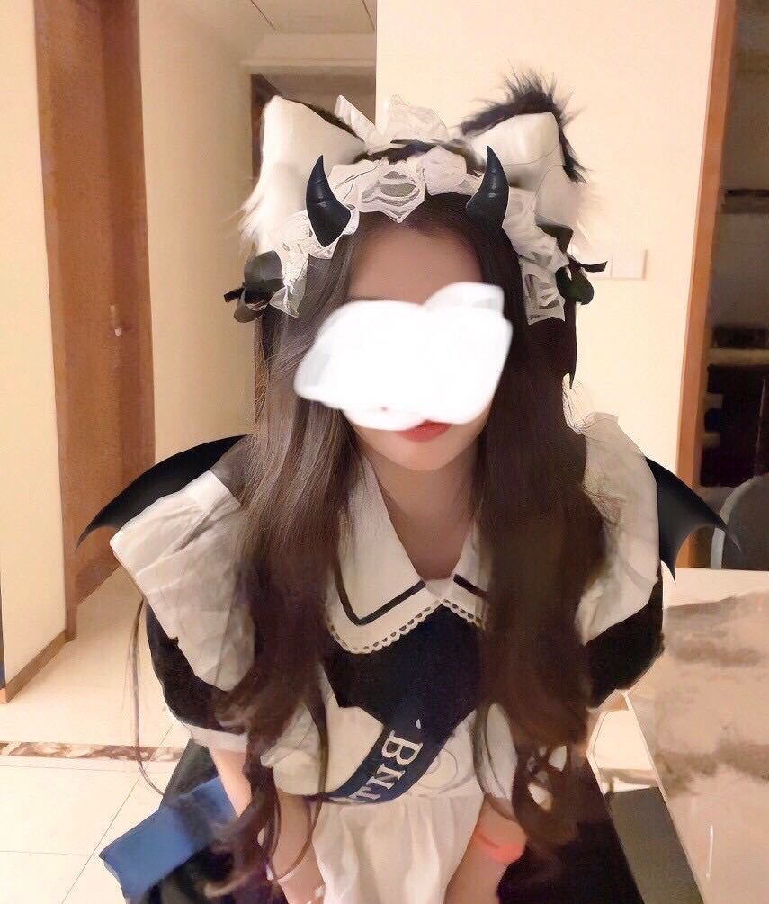 【ラスト1点】ネコ耳　ヘアアクセサリー　ベージュ　2way ヘッドアクセサリー　送料無料　カチューシャコスプレ _画像8