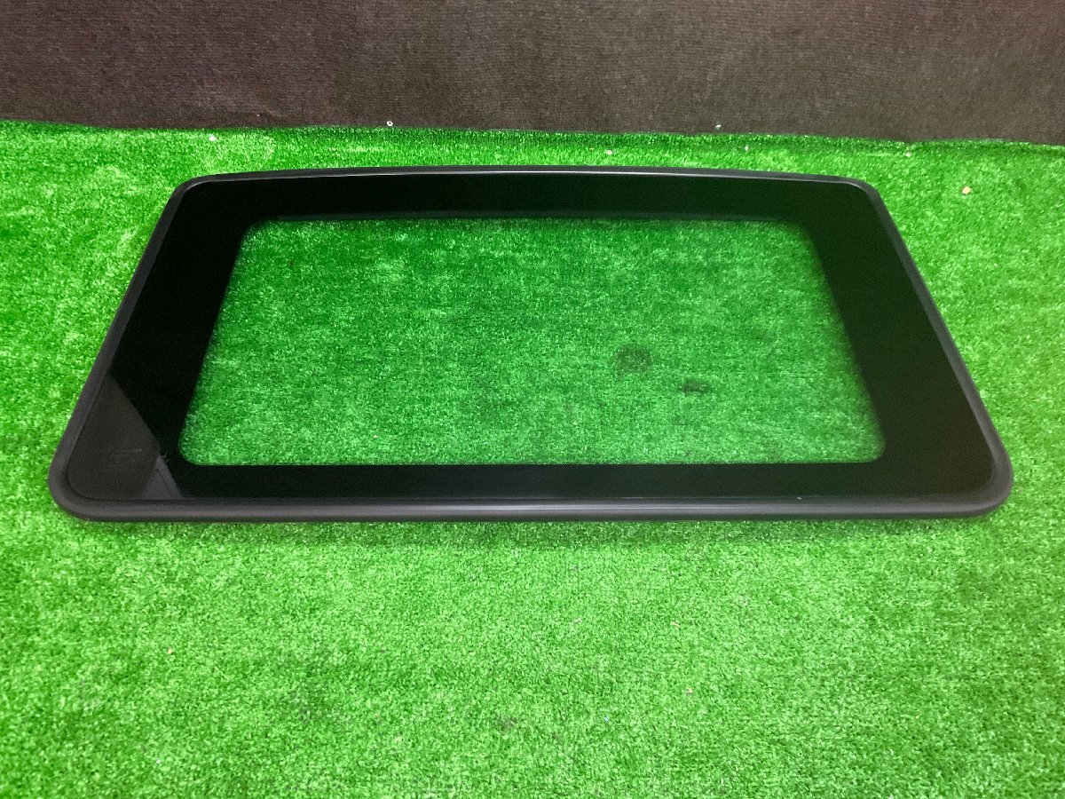 レガシィ　ツーリングワゴン　BH5　GT-B　前期　純正　サンルーフリッド　ガラス