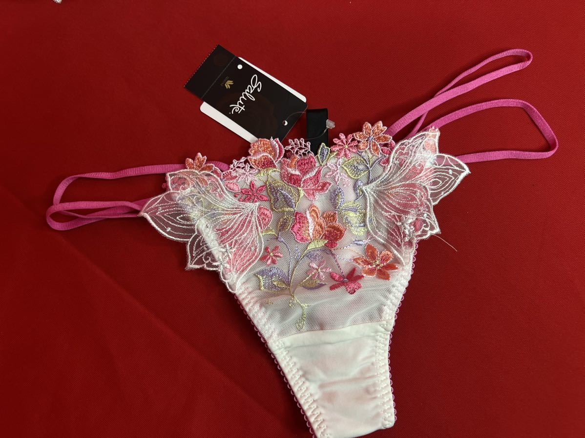 sa route Salute 33 группа spikaC65&songM IV. женщина сиденье