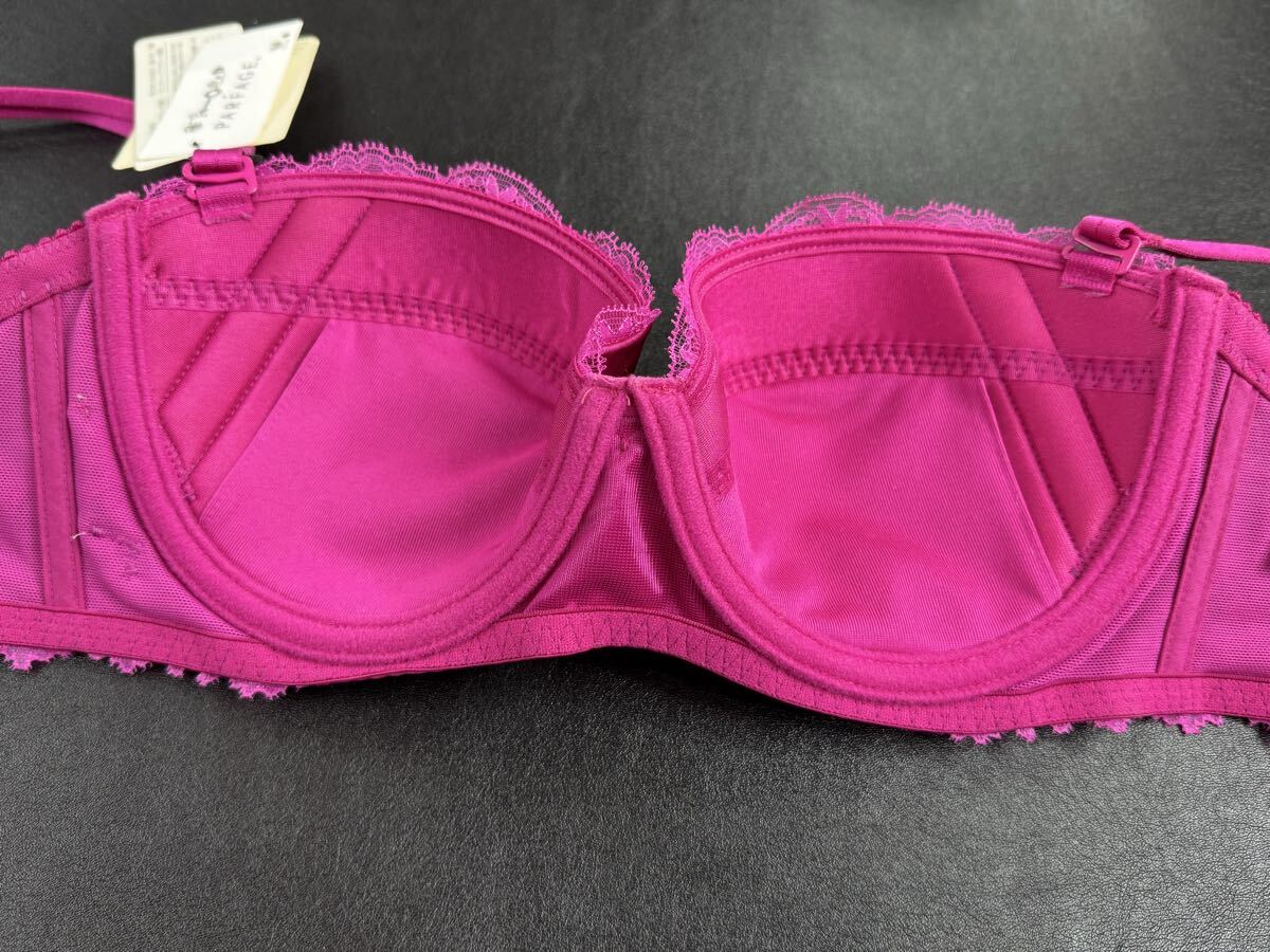  Wacoal Pal мех ju party 02 D75&songM немного с дефектом 