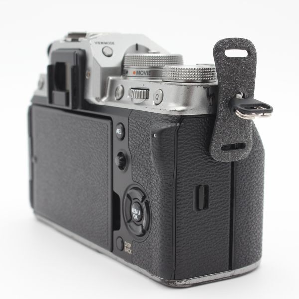■良品■ FUJIFILM 富士フイルムミラーレス一眼カメラ X-T4ボディ シルバー X-T4-S ?62001