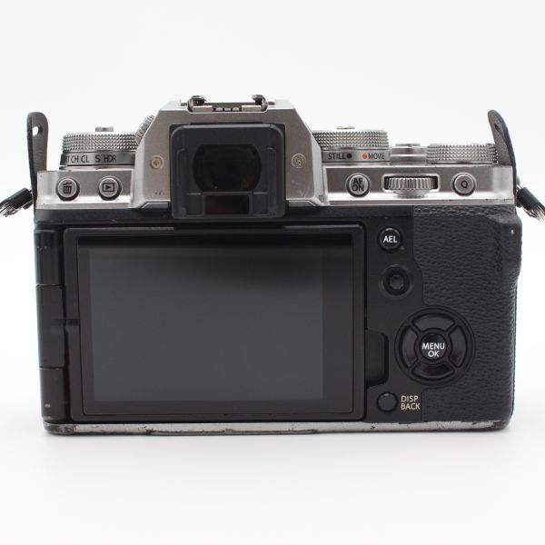 ■良品■ FUJIFILM 富士フイルムミラーレス一眼カメラ X-T4ボディ シルバー X-T4-S ?62001