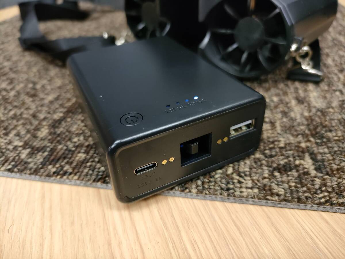 ★ベルトファン 腰掛け扇風機 10000mAh大容量 携帯扇風機 首掛け扇風機 ※動作確認済み_画像3