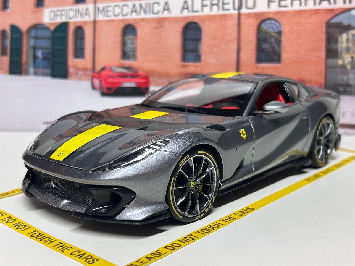 Burago signature 1/18 Ferrari 812 Competizione Grigio coburn Ferrari BBurago миникар 