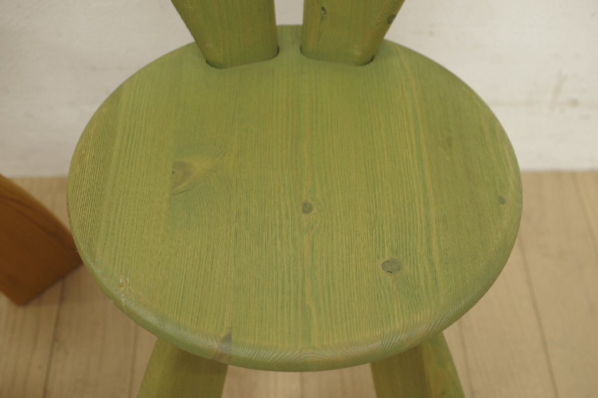 展示品 広松木工 WF キッズラビットチェア ヒノキ無垢 ２脚セット 天然木 キッズグリーン キッズイエロー 子供部屋 椅子 キッズルーム C_画像6