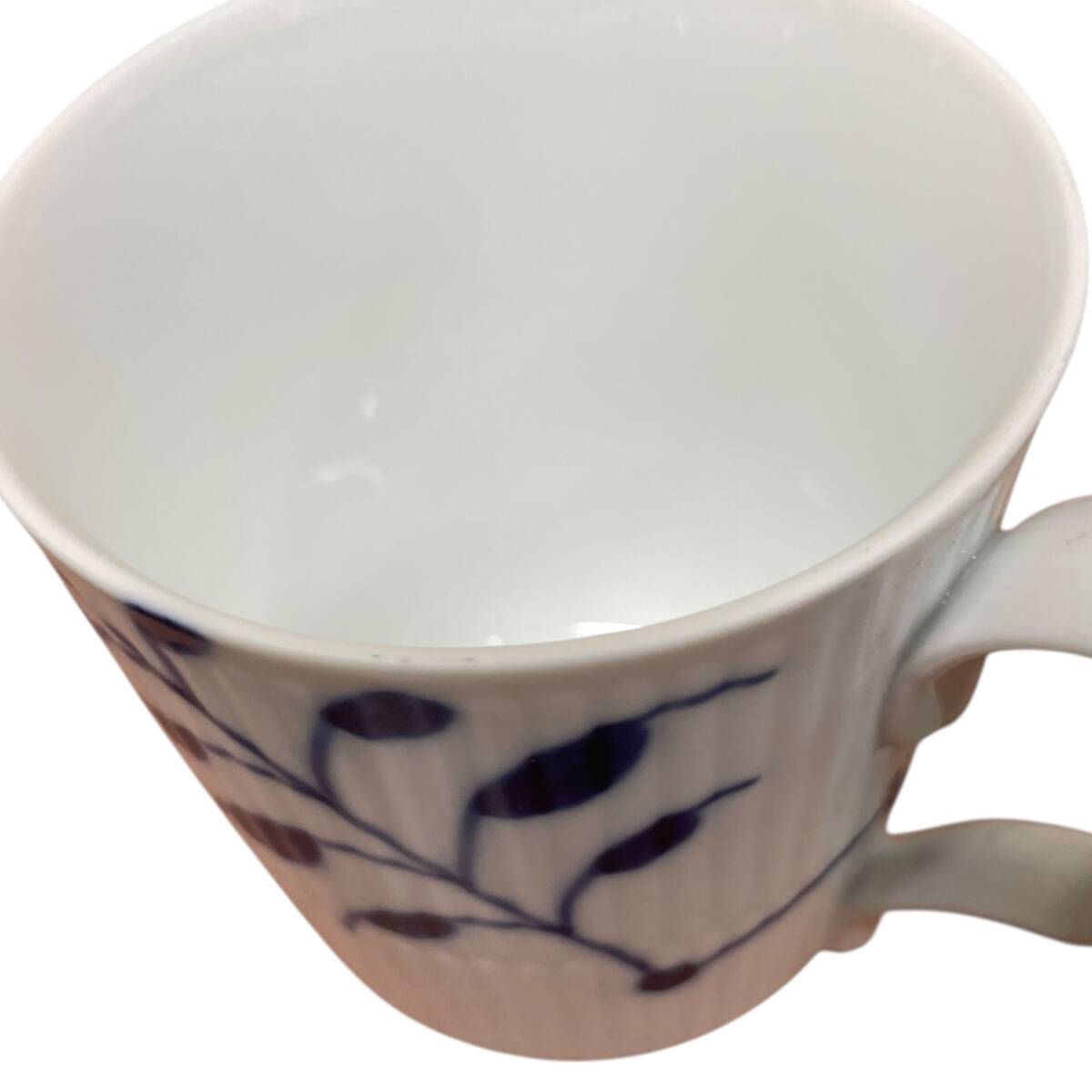 ◆中古品◆ロイヤルコペンハーゲン Royal Copenhagen ブルーフルーテッド メガ マグカップ 4点セット 101 IYX2918_2N_画像10