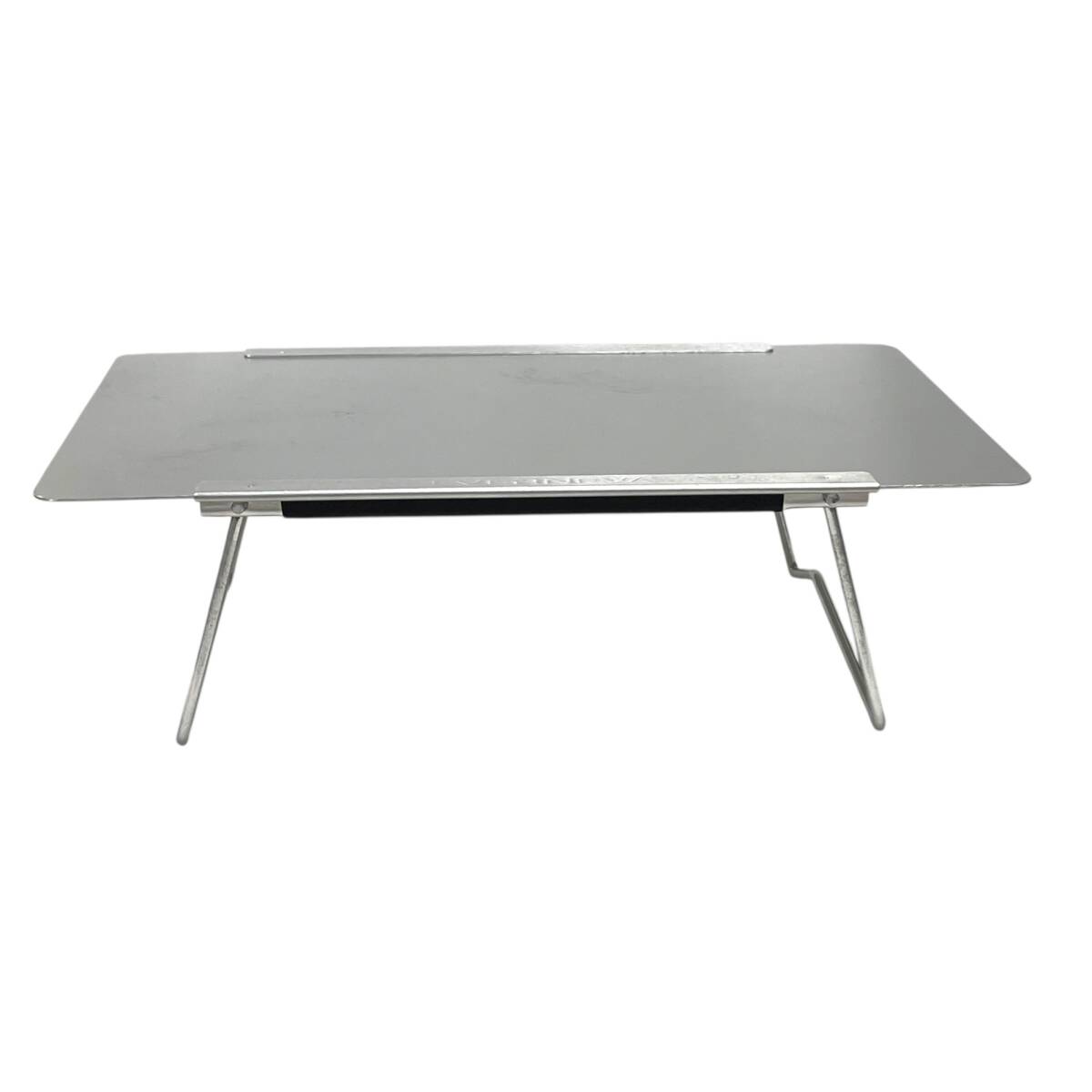 ◆中古品◆EVERNEW エバニュ－ Alu Table アルミテーブル アウトドア用品 キャンプ 天板 A4サイズ Q96809NI