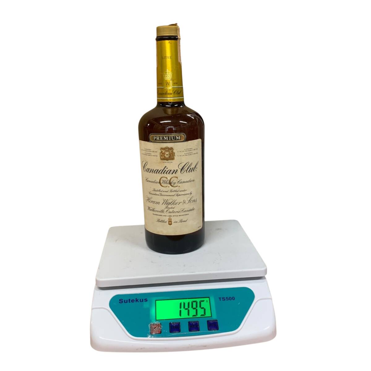 ◆未開栓◆カナディアンクラブ ウイスキー CANADIAN CLUB C.C. WHISKY 1495g 度數(shù)不明 1982年 IYX3154NC