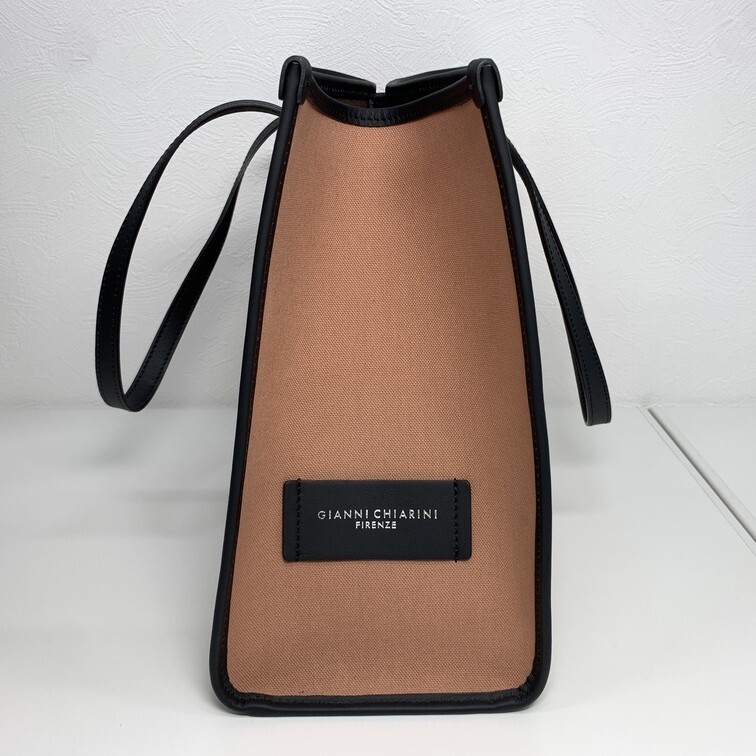 GIANNI CHIARINI Gianni Kia Lee ni большая сумка унисекс [ б/у ]GIY53854