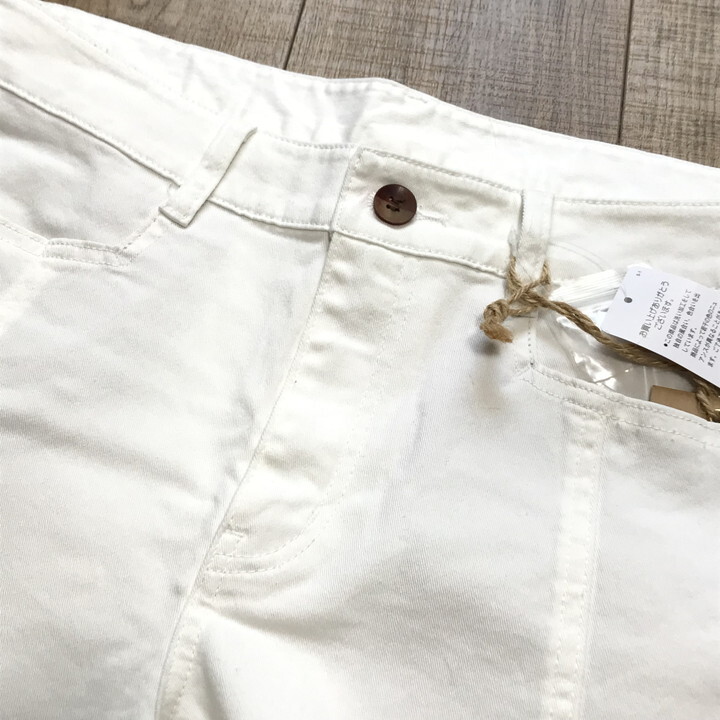 ■新品■ デニム ショートパンツ W96 4L相当 大きいサイズ ホワイト ボトムス ハーフパンツ 白 レディース カジュアル 春 夏 秋 CR93_画像3