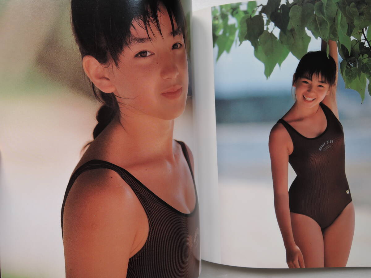 ☆SO-8E■宮沢りえ　寫真集　プール?アミティエ■１９８９年１月/初版