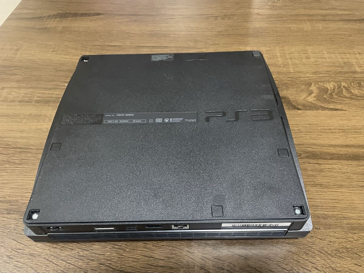 PS3本体　CECH-3000A （おまけソフト4本） Amazon | PlayStation 3 (160GB) クラシック・ホワイト (CECH