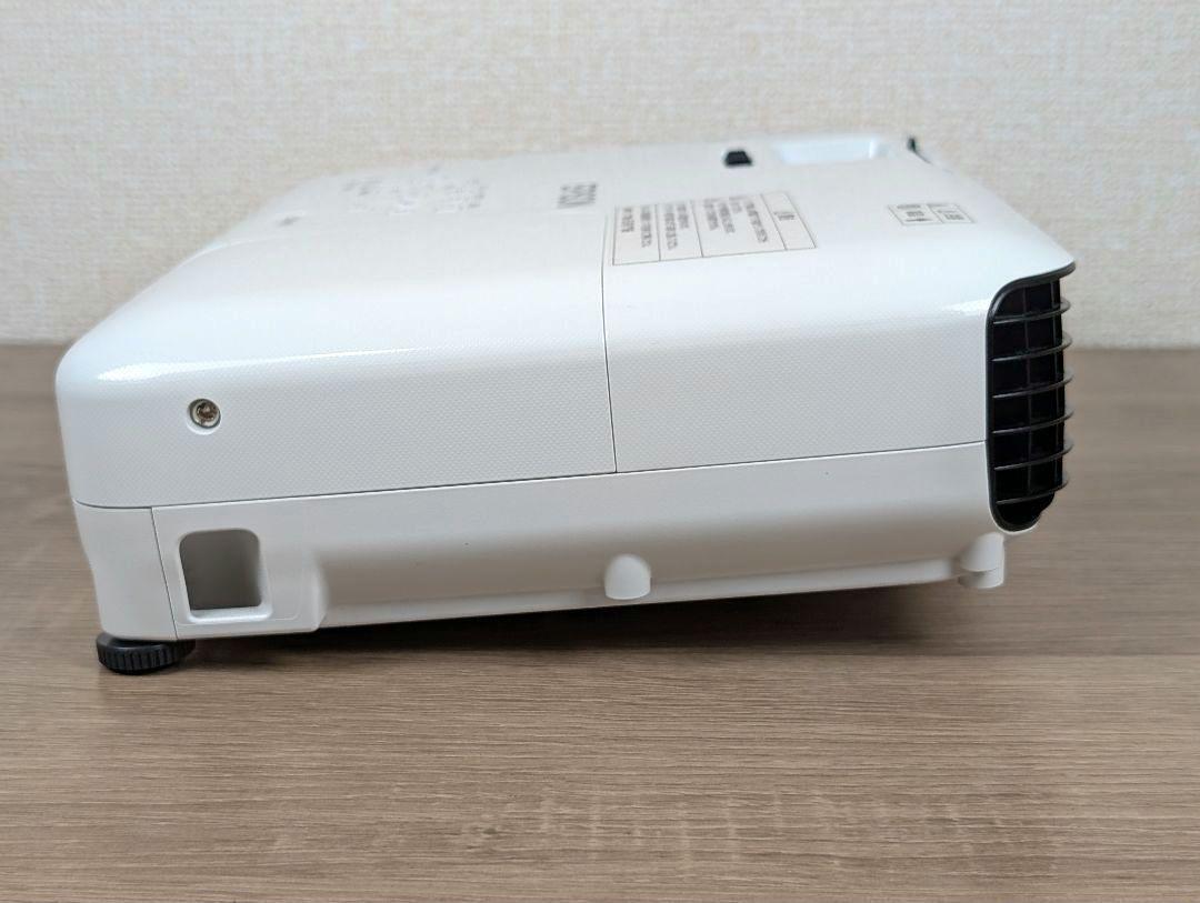 【美品】EPSON エプソン EB-W31 プロジェクター 稼働165時間 美品】EPSON エプソン EB-W31 プロジェクター 稼働165時間