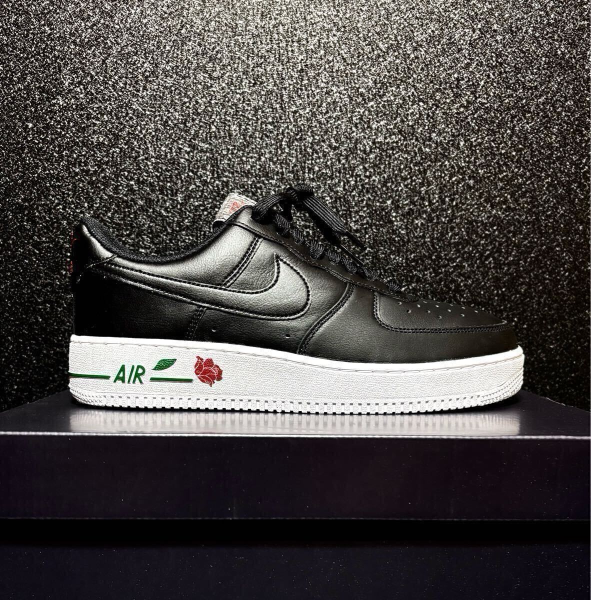 ☆送料込■新品25.5cm■ナイキ エア フォース 1 07 LX ブラック/ホワイト/ユニバーシティレッド NIKE 【定価.19800円】HAVE A NIKE DAY_画像4