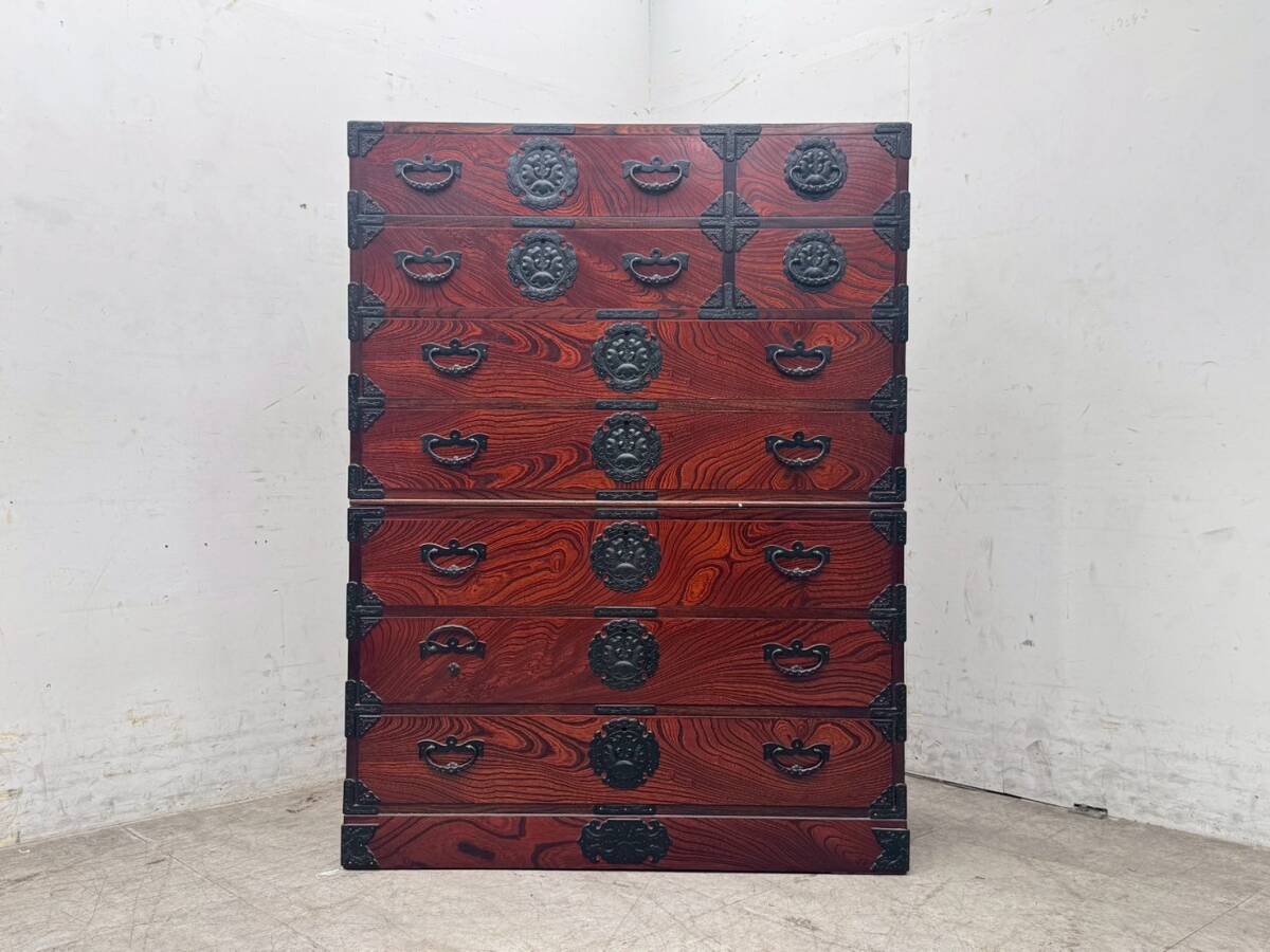 T7487☆展示品☆岩谷堂箪笥☆整理箪笥☆チェスト☆欅☆南部鉄器金具☆伝統工芸 T7487☆展示品☆岩谷堂箪笥☆整理箪笥☆チェスト☆欅☆