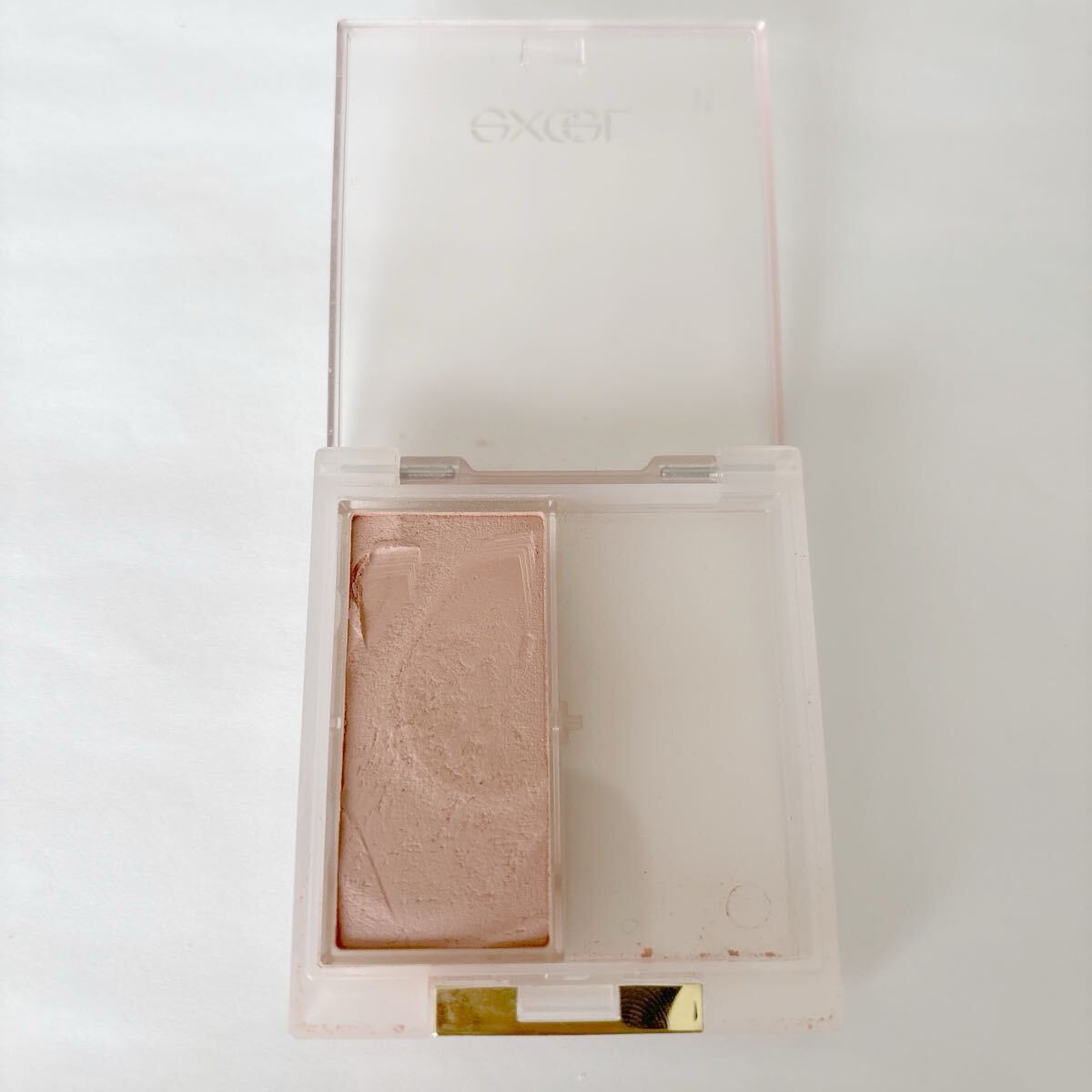 エクセル / シームレストーン ブラッシュ SB03 ミモレット：温かく軽やかなソフトオレンジ 定価1650円_画像1