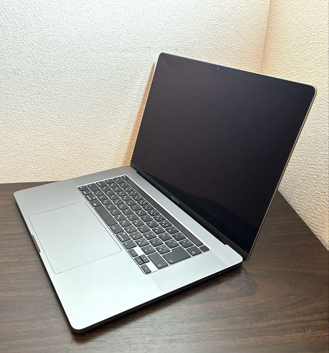 【本日限定値下げ】MacBook Pro16 Corei9 32GB 1TB 615spBNHX0L._AC_SL1200_.jpg