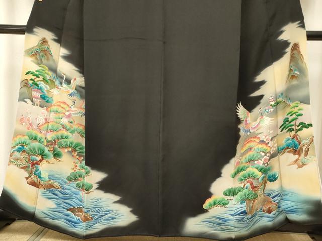 平和屋着物■豪華黒留袖　刺繍　飛鶴風景笹梅松文　暈し染め　金彩　正絹　逸品　DAAS9492ma_画像3