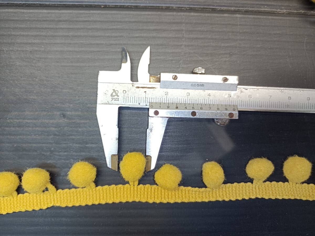 ボルボン 黄系 ボンボン ボンボリ レトロ デコトラ CBX XJR 当時 サロンバス 街道 鬼クラ ぶち上げ ハコスカ GX71 三段 ブタケツ _画像2