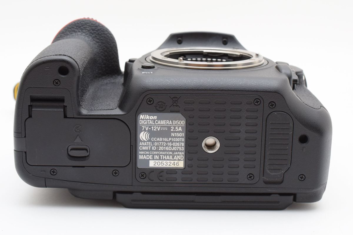 #e135★極上美品★ ニコン Nikon D500 ボディ シャッター数3400枚以下_画像10