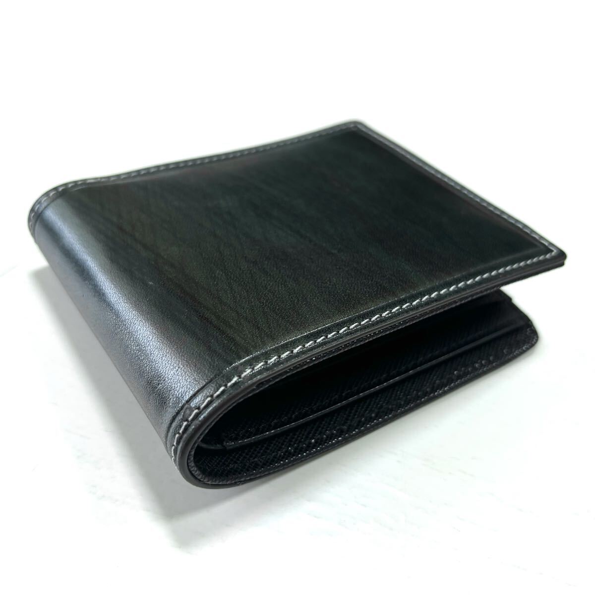 K 新品 タケオキクチ 財布 二つ折り財布_画像2