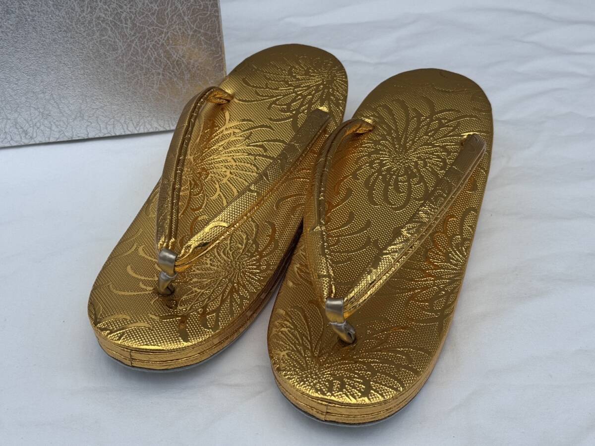 ●● 美品 草履 ゴールド 花嫁 和装小物 履物 下駄 結婚式_画像4