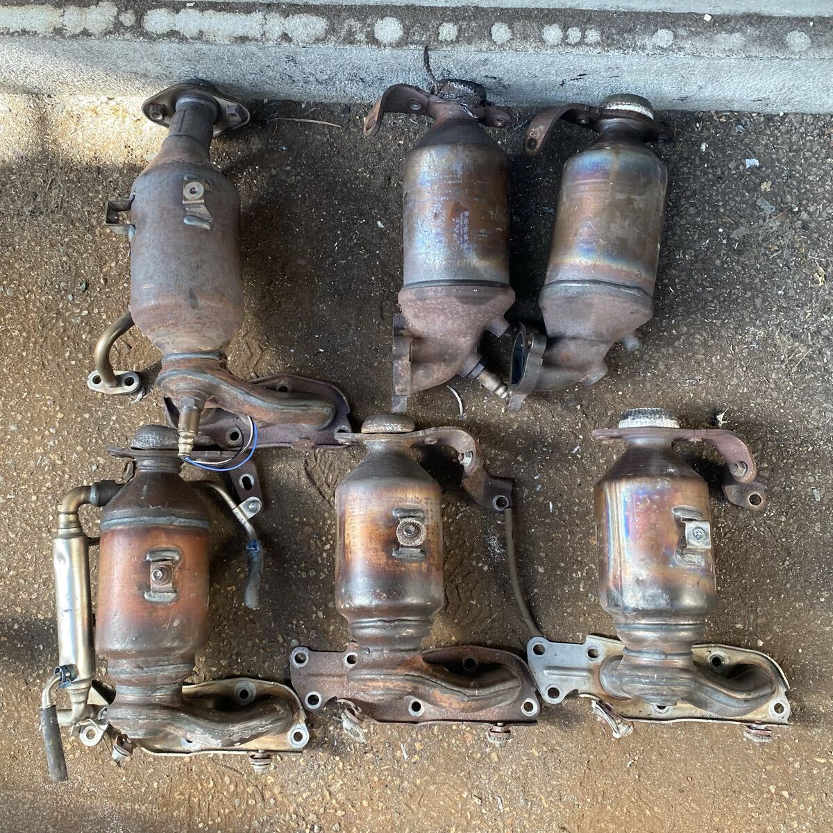 ダイハツ　触媒　LA600 ターボ用 ダイハツ 純正触媒 タント ムーヴ LA600S 6角 ターボ パッソ