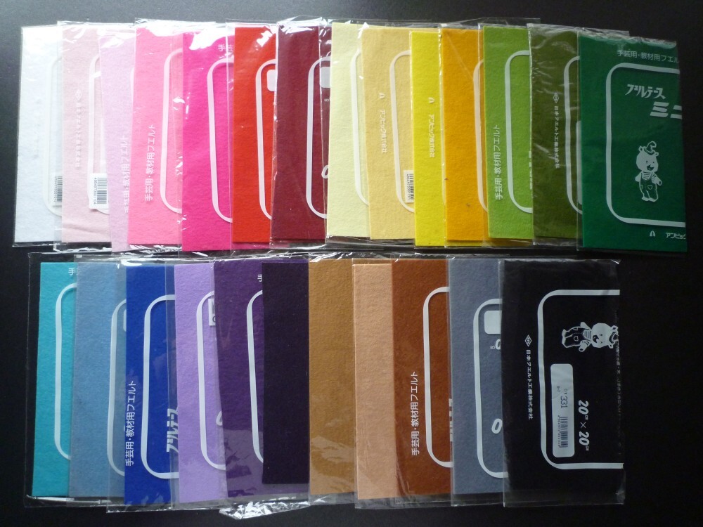 フェルト　ミニーフェルト　ハンドメイド　10x20cm