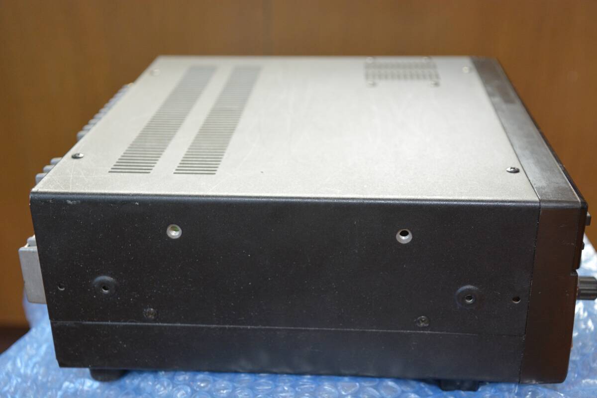 アイコム IC-820 144MHz/430MHz ALL MODEトランシーバー