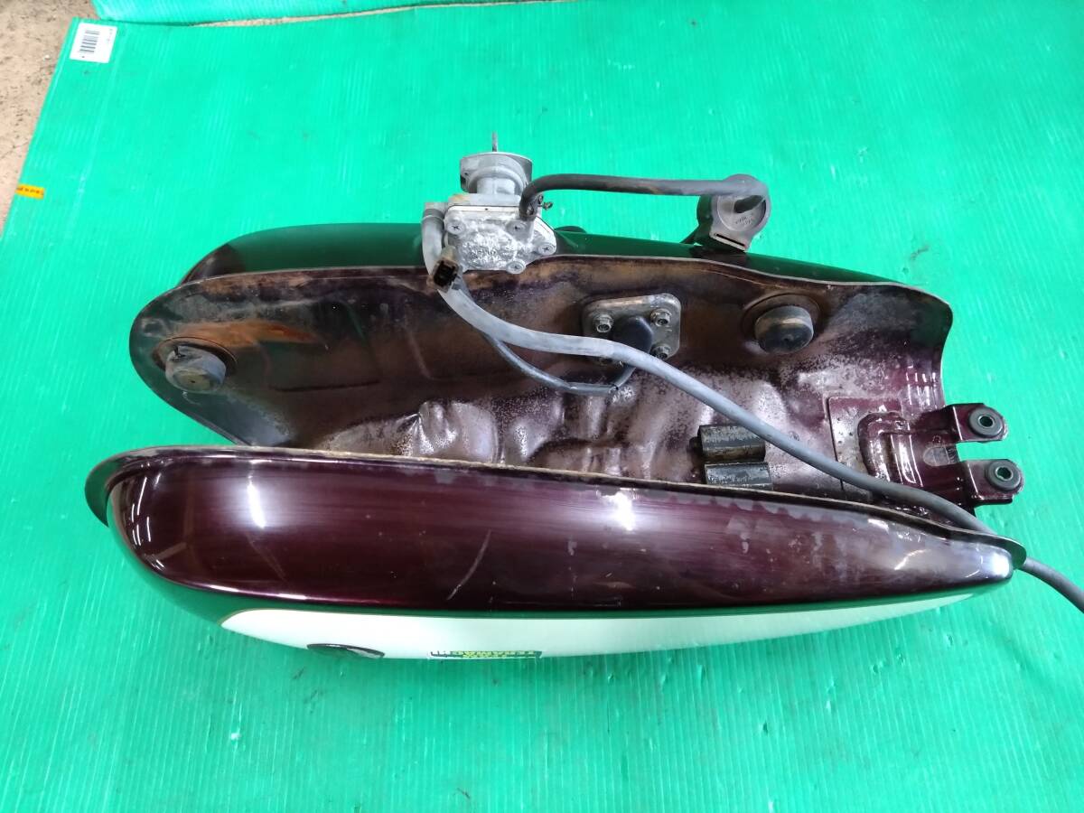 120 A1 ヤマハ YB-1 F5B ガソリンタンク 燃料タンク 燃料コック 中古 20250813_画像6