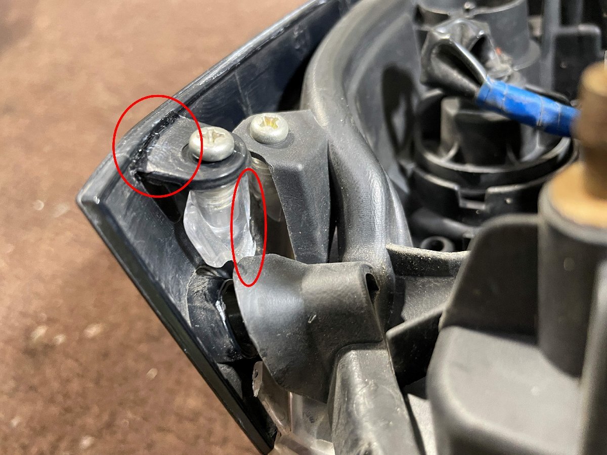 H25 год поздняя версия последняя модель U62 Mitsubishi Мицубиси Minicab оригинальный передняя фара левый и правый в комплекте галоген STANLEY W0688 U61 U71 U72 U68 U69