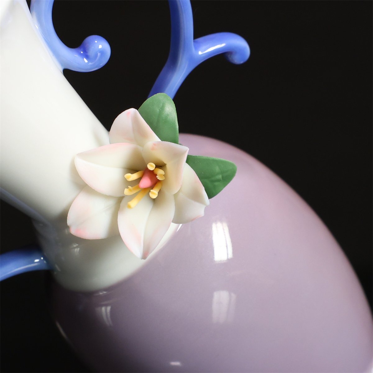 【吉】CM255 LLADRO 【リヤドロ】 紫釉双耳 花瓶 高15.5㎝/花びらの小ホツあり!_画像9