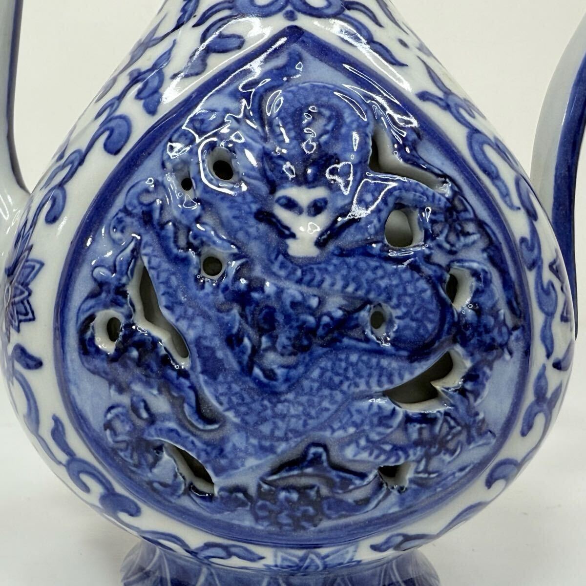 水注■古い青磁 水差し 時代物 古玩 唐物 中国 古美術 時代物 骨董品■ SG-中国古美術 時代物 染付 水注 酒器 徳利 古染付 龍図 鳳凰図