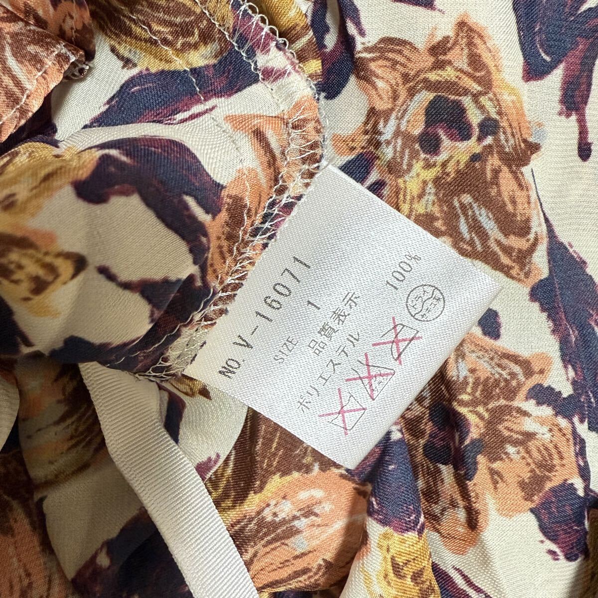 vivement ヴィブモン 花柄ワンピース プリーツ ノースリーブ  総柄 サイズ1 膝上 チュニック _画像7