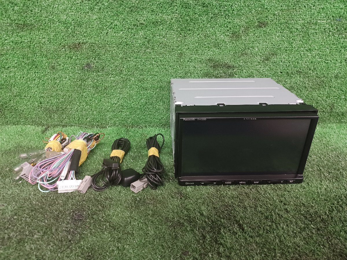 536425★Panasonic/パナソニック【CN-E320D】ストラーダ メモリー ナビ★CD Bluetooth★ワンセグ付★2019年データ★動作確認済