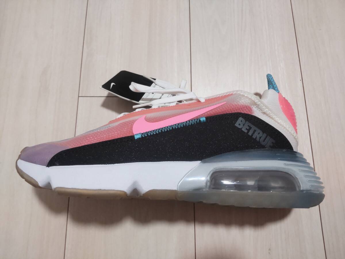 ★NIKE AIR MAX 2090 BETRUE　ナイキ　エアマックス　2090　ビートゥルー　★レインボーカラー　★サイズ9　★未使用品_画像2