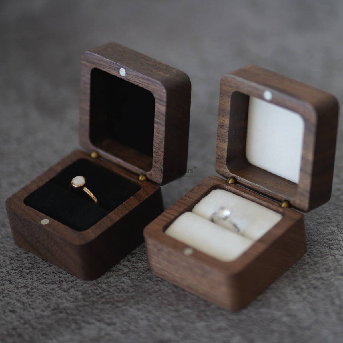 【特価商品】リングボックス 持ち運べるサイズ 高級素材 婚約指輪二個のリング収納可能 指輪ケース 結婚お祝い くるみ プレセントと_画像5