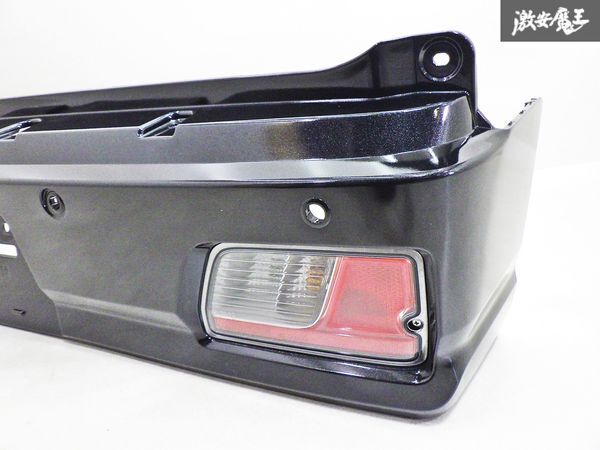 ★新車外し★ ダイハツ純正 S700V S710V S700W ハイゼットカーゴ リアバンパー T/L 付 X07 ブラックマイカメタリック 52159-B5210 棚31F1_画像4