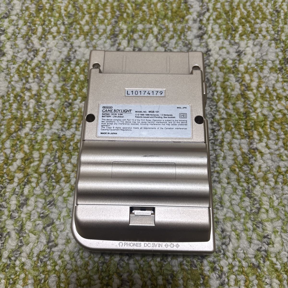 未使用品 ゲームボーイライト GAMEBOY LIGHT ゴールド 任天堂