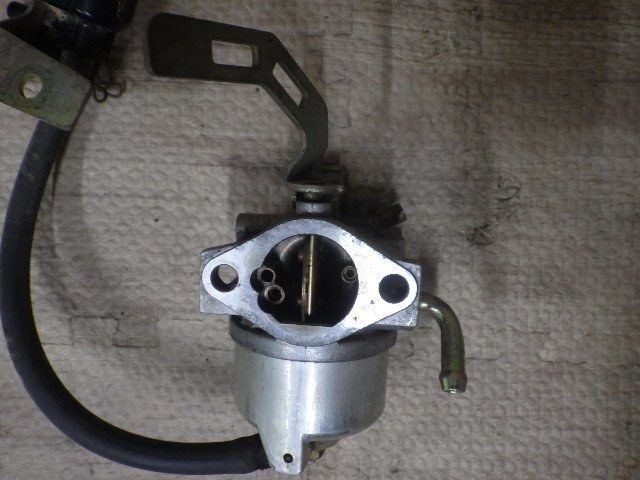 * Kubota жнец -RE25-D RE20( Kubota GS130) действующий карбюратор *