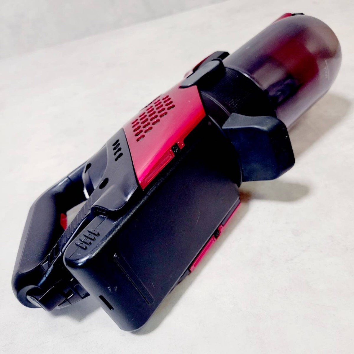 【33分稼働】SHARP シャープ EC-SR5-P 本体 ダストケース 掃除機 稼動33分】SHARP シャープ EC-SR5-P 本体 ダストケース 掃除機