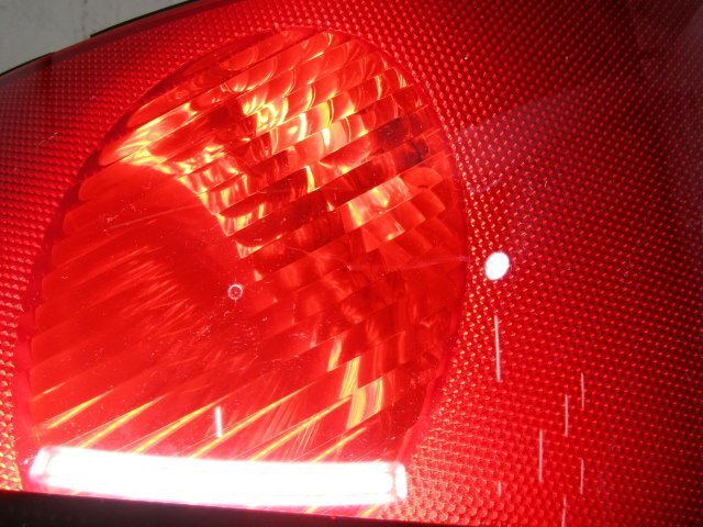 [30M+KF4] Audi TT GH-8NBHEF правый задний фонарь задние фонари правый руль 