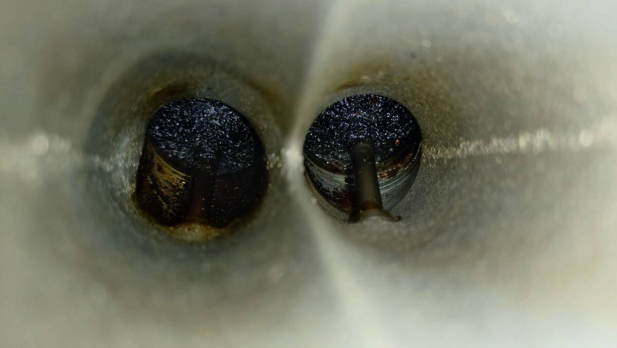 KAWASAKI ZZR1100D D3 головка блока цилиндров распределительный вал ZXT10D ( осмотр ZRX1100