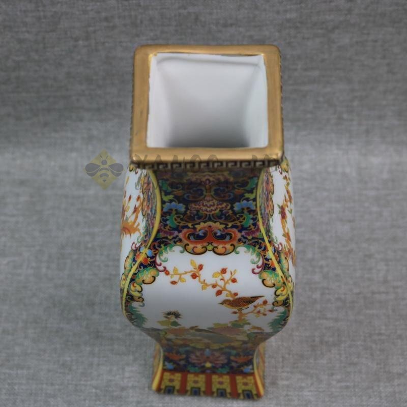 琺瑯彩蒔絵花鳥四方瓶 挿花器 景徳鎮 陶磁器 装飾品 現代工芸