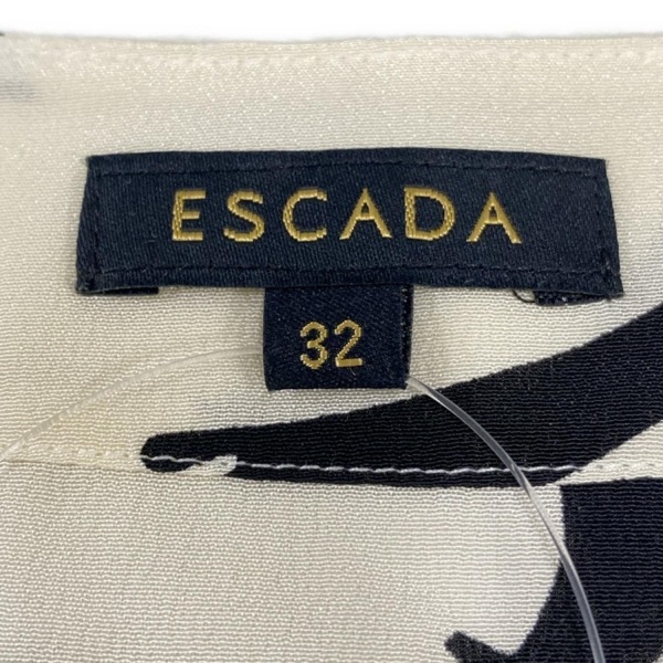 エスカーダ ESCADA サイズ32 S - 白×黒×レッド レディース 七分袖/ひざ丈/シルク/花柄 ワンピース_画像3