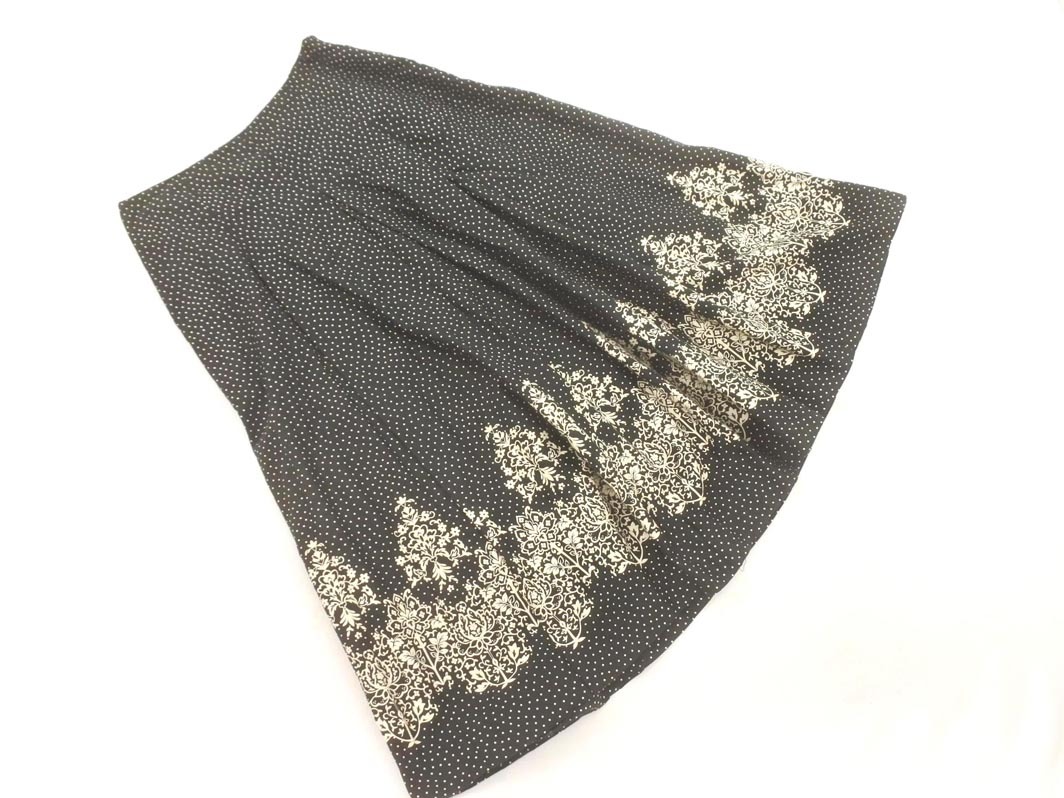 KUMIKYOKU 組曲 総柄 タック スカート size1/黒ｘアイボリー ■◇ ☆ fha6 レディース