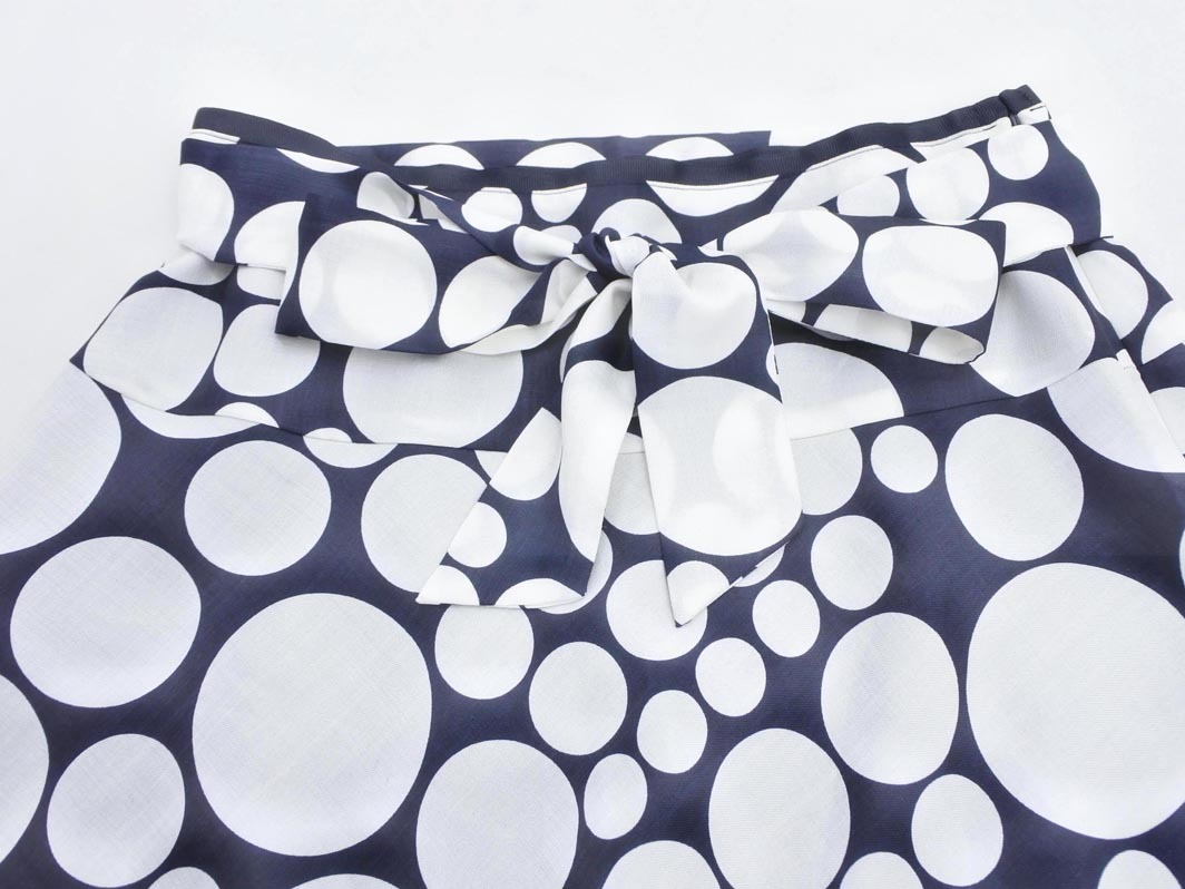 ネコポスOK 新品 KUMIKYOKU 組曲 サークル柄 フレア スカート size2/紺 ■◇ ☆ fhc1 レディース