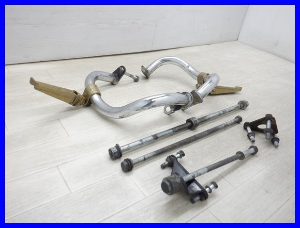 !☆Ⅲ845 CB750エアラ エンジンガード エンジンハンガー エンジンマウント 左右タンデムステップ 100_画像3