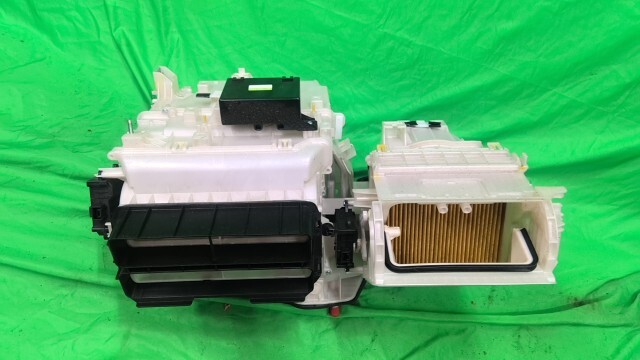 タント DBA-L375S A/Cクーリングユニット G KF-VE T27 87010-B2B10_画像1