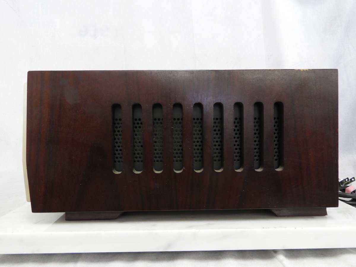 アキュフェーズ　プリメインアンプ　E-303 Accuphase E-303 プリメインアンプ - 中古オーディオの販売や